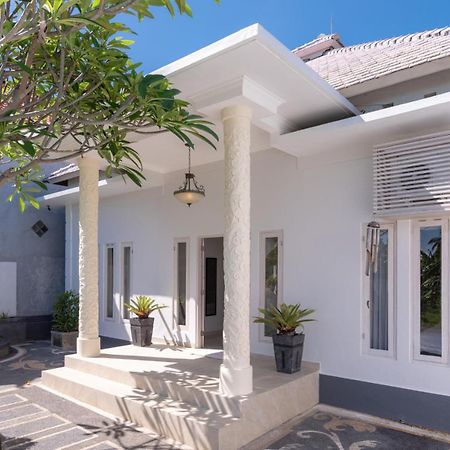 Villa Pondok Maica Lovina  Exterior photo